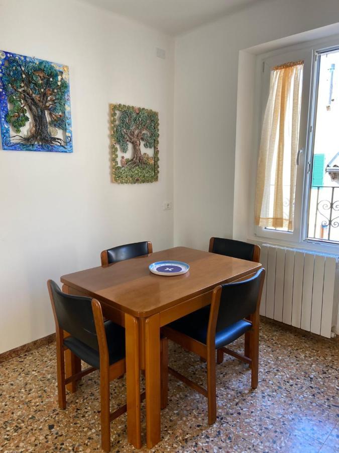 Polly'S Apartment 3 Floor فيرونا المظهر الخارجي الصورة