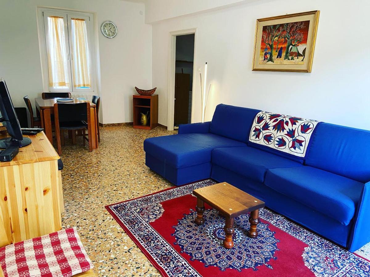 Polly'S Apartment 3 Floor فيرونا المظهر الخارجي الصورة