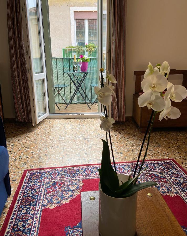 Polly'S Apartment 3 Floor فيرونا المظهر الخارجي الصورة